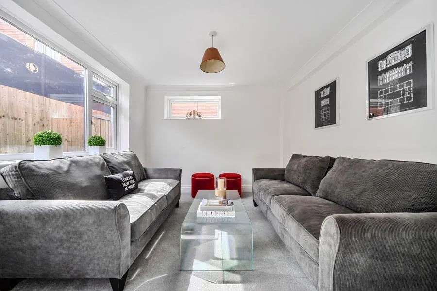 1 bed flat for sale, Northbrook Street, Newbury, RG14