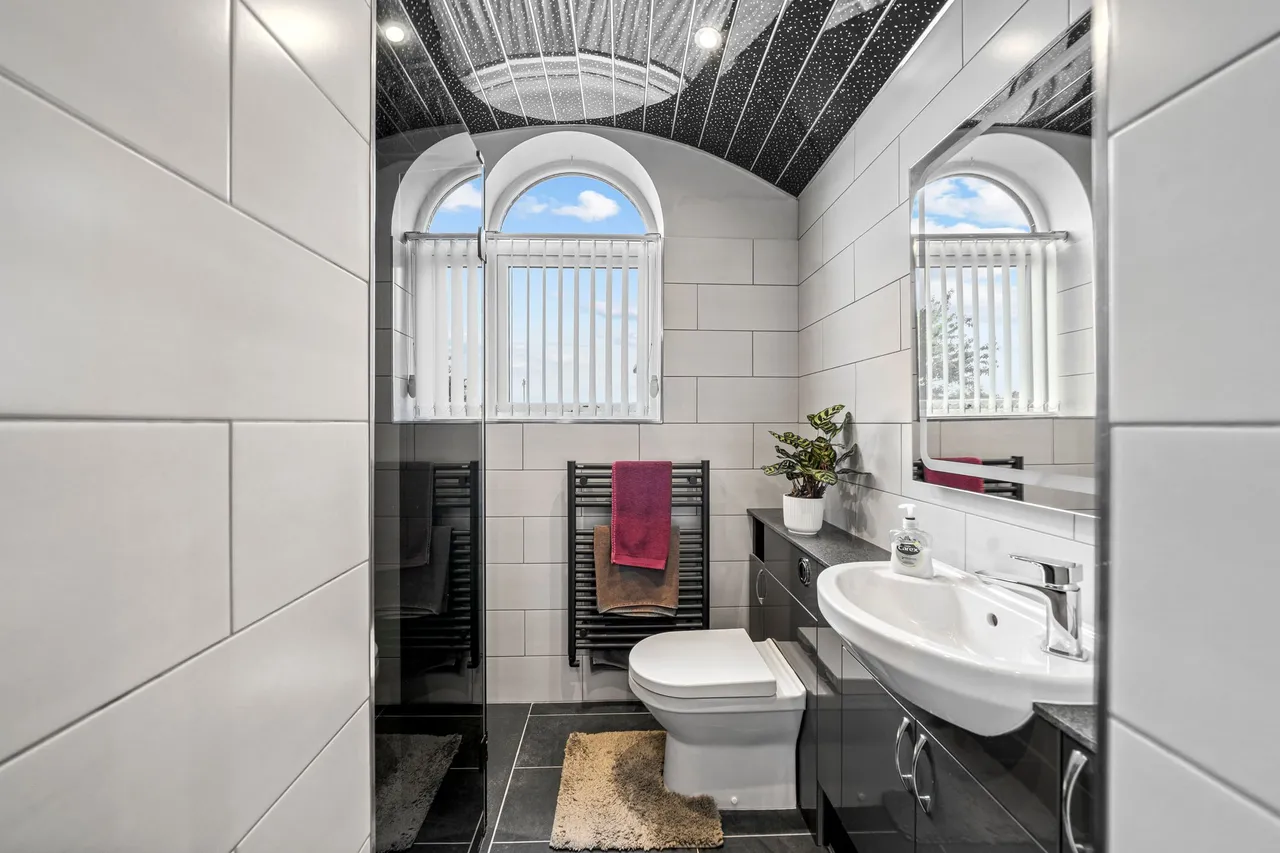 Diane Road, Ashton-In-Makerfield, Wigan, Wigan, WN4 8SY, photo 20