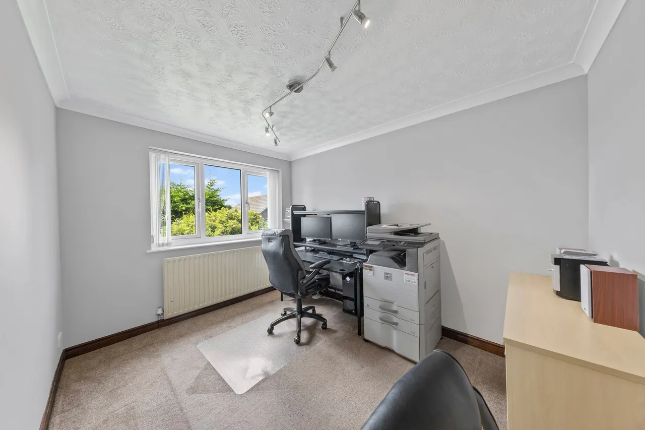 Diane Road, Ashton-In-Makerfield, Wigan, Wigan, WN4 8SY, photo 24
