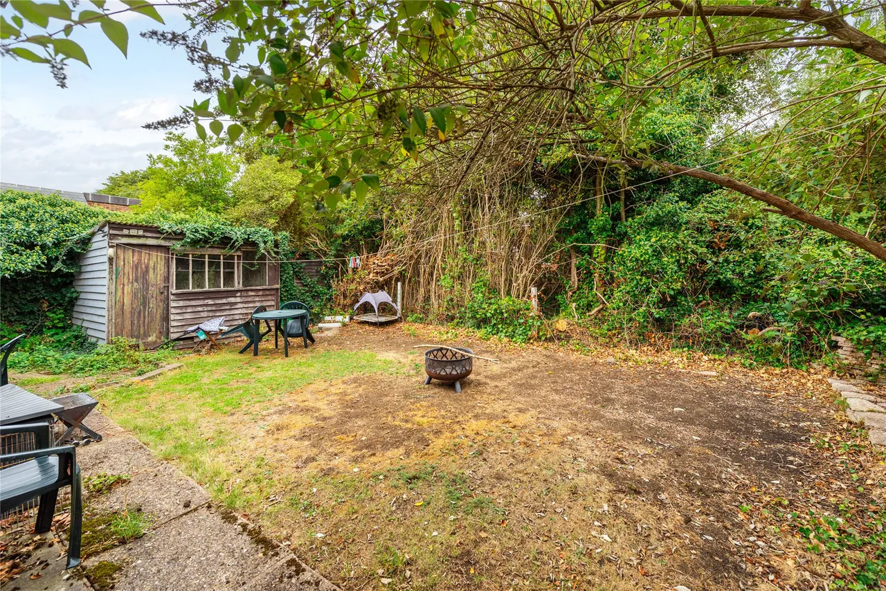 Cosgrove Road, Old Stratford, MK19, photo 7
