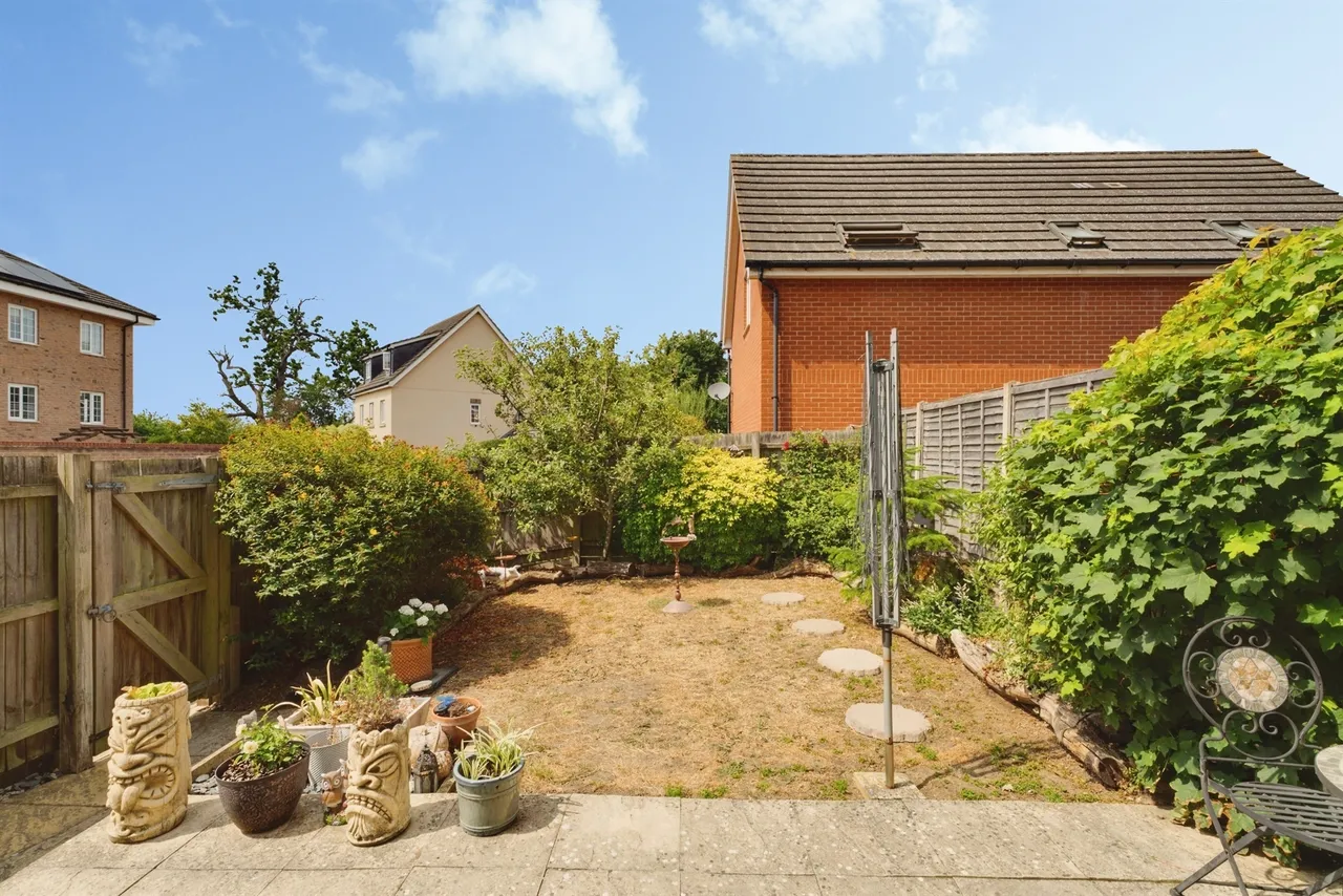 Wagtail Drive, Stowmarket, IP14, photo 2