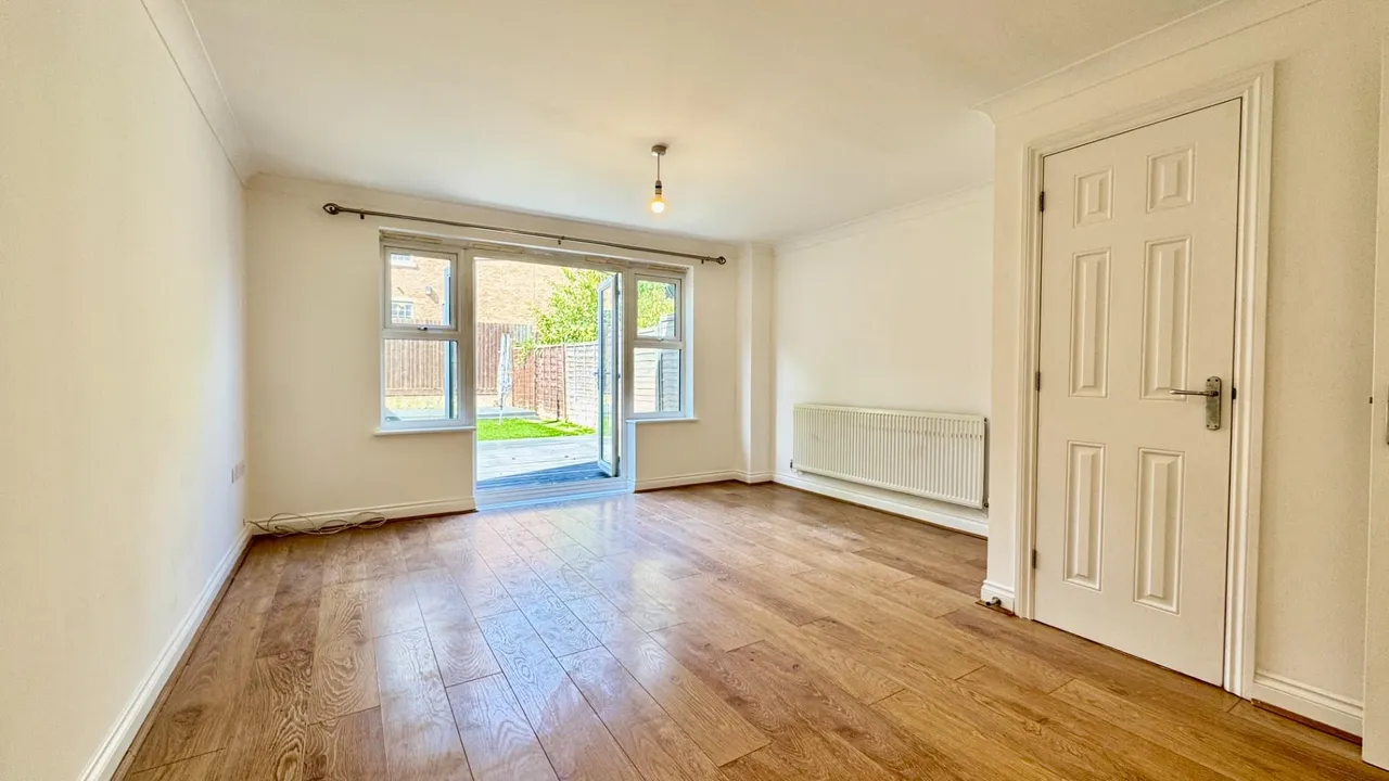 Carisbrooke Close, Stevenage, SG2, photo 4