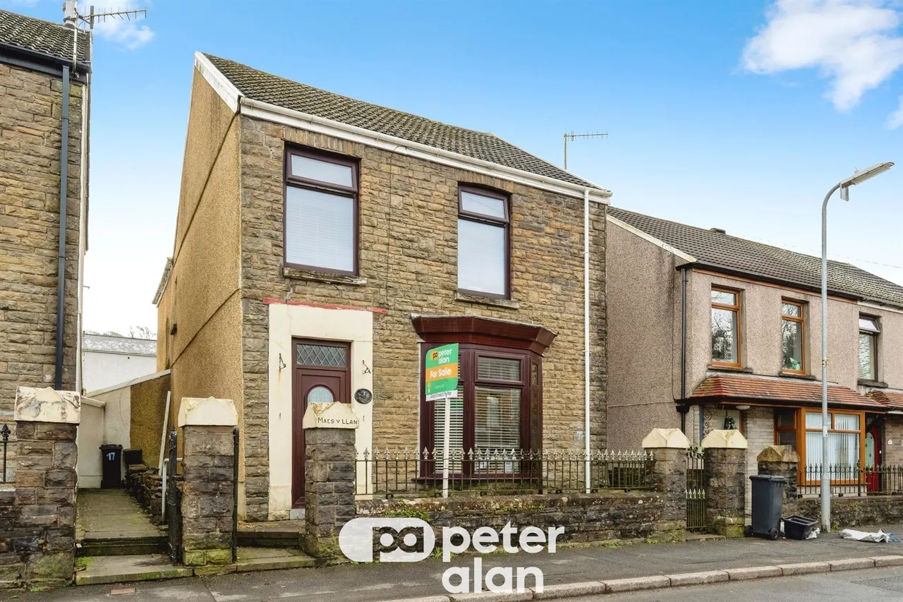 Henfaes Road, Neath, SA11, photo 16