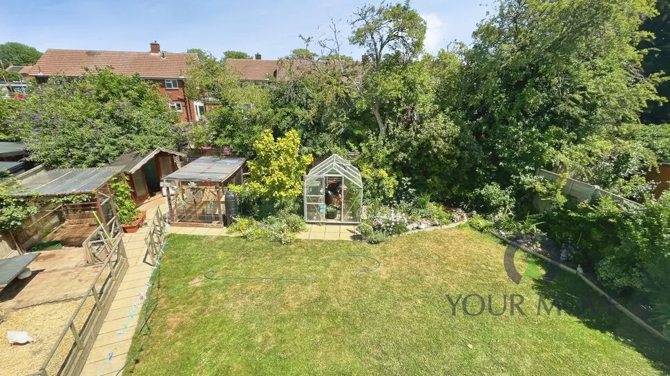 Cotswold Close, Bedford, MK41, photo 15