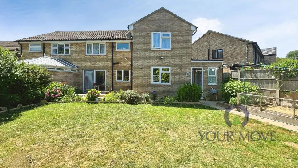 Cotswold Close, Bedford, MK41, photo 3