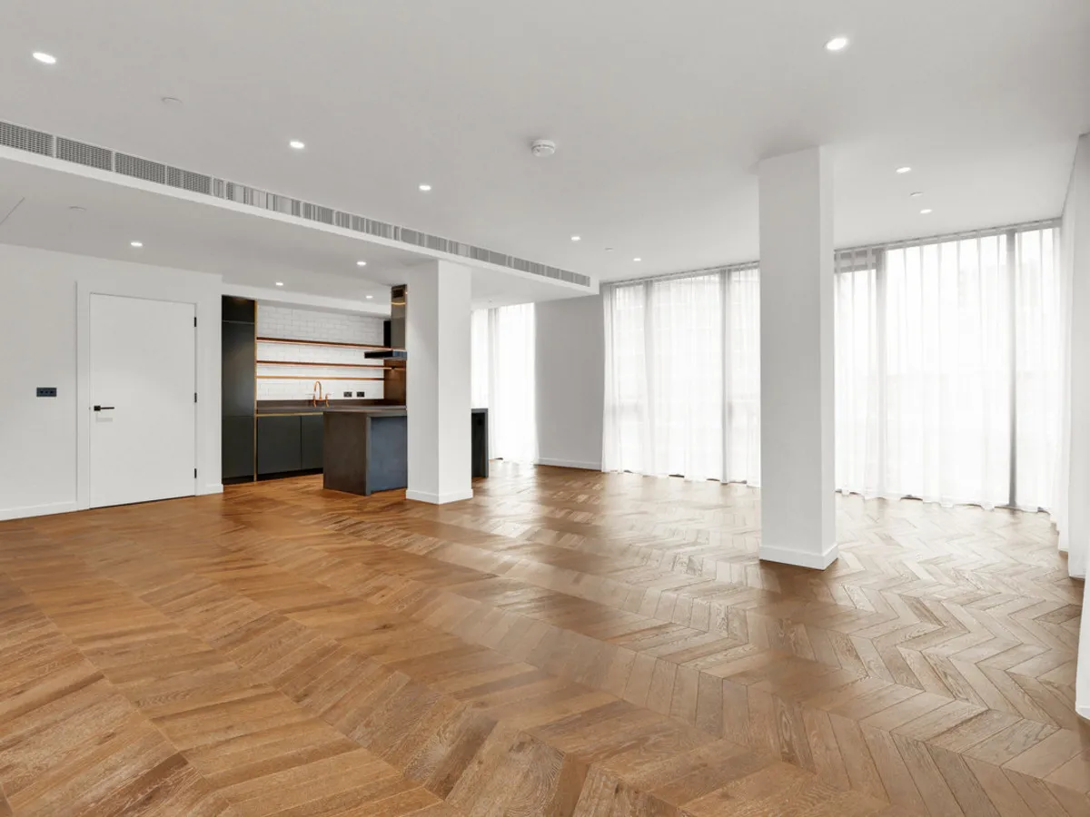 Circus Road West, London, SW11, photo 8