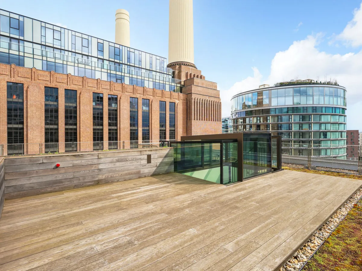 Circus Road West, London, SW11, photo 2