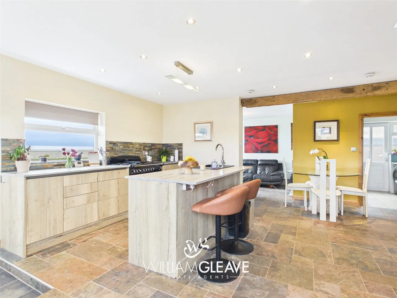 The Promenade, Kinmel Bay, LL18 5NL, photo 4