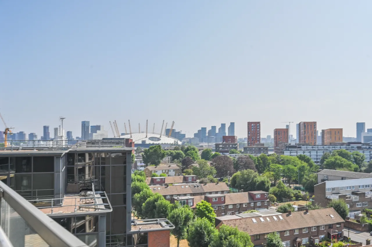 London, E14, photo 16