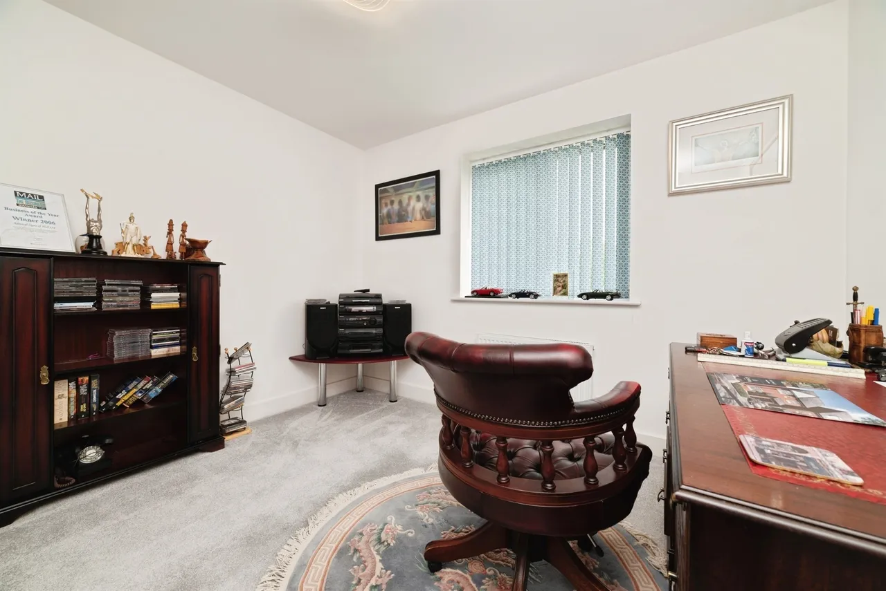 Wordsworth Avenue, Kirk Ella, HU10, photo 15