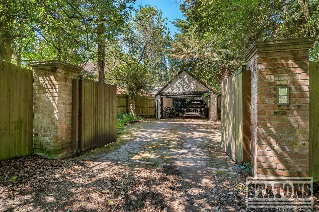 Hadley Green Road, Barnet, Hertfordshire, EN5 5PY, photo 35