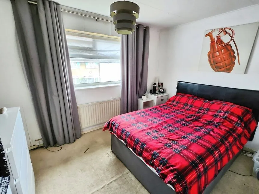 Cedar Road, Nuneaton, Warwickshire, CV10, photo 4