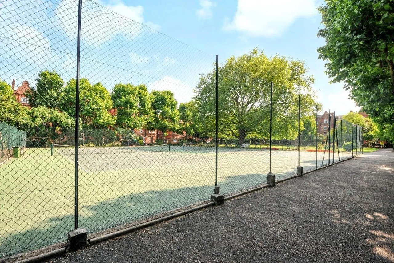 Queen's Club Gardens, Fulham, W14, photo 18