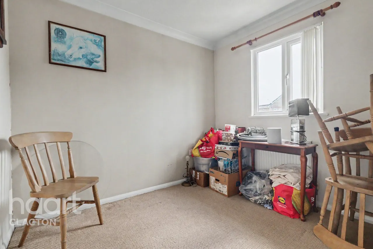Sheriffs Way, Clacton-On-Sea, CO15, photo 12