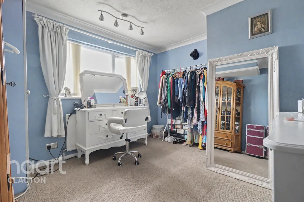 Sheriffs Way, Clacton-On-Sea, CO15, photo 9