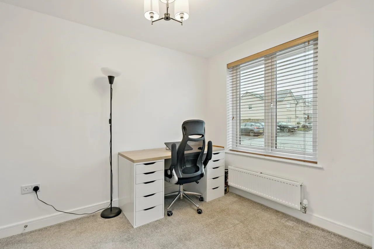 Livingston Crescent, Winchburgh, EH52, photo 8