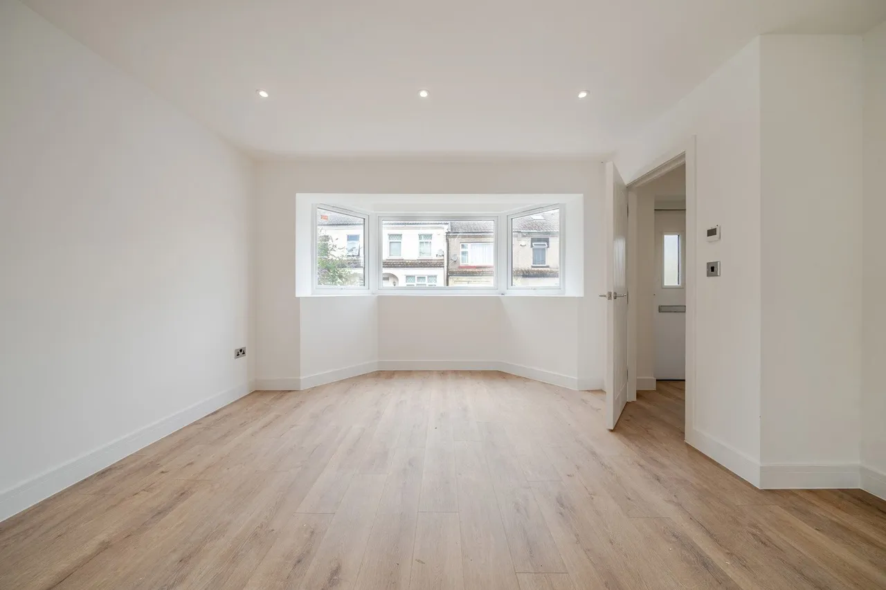 Edwards Road, DA17, photo 4