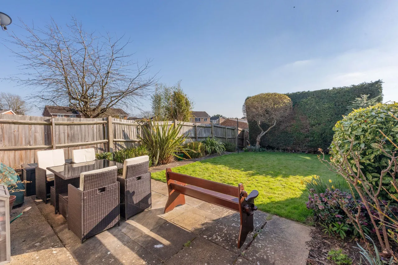 Cranbrook Drive, Maidenhead, Berkshire, photo 12