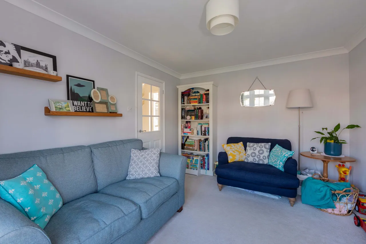 Cranbrook Drive, Maidenhead, Berkshire, photo 5