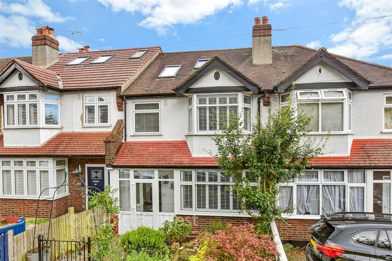 4 bed house for sale, Vermont Road, Sutton, SM1
