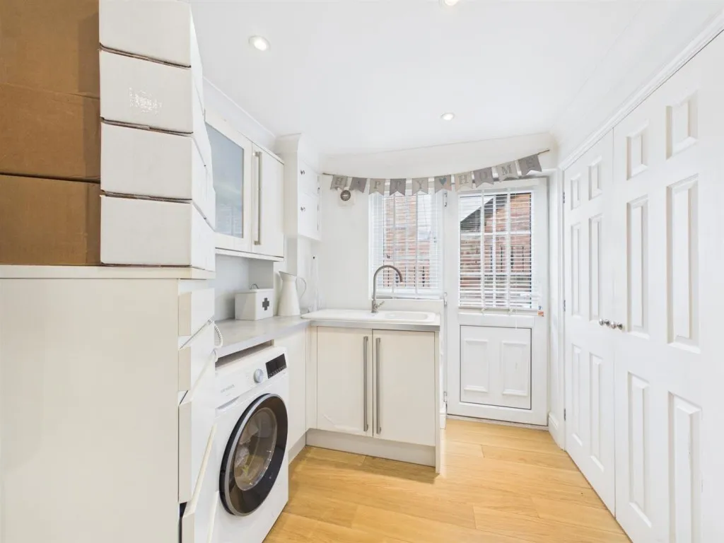 Lower Street, Quainton, photo 13