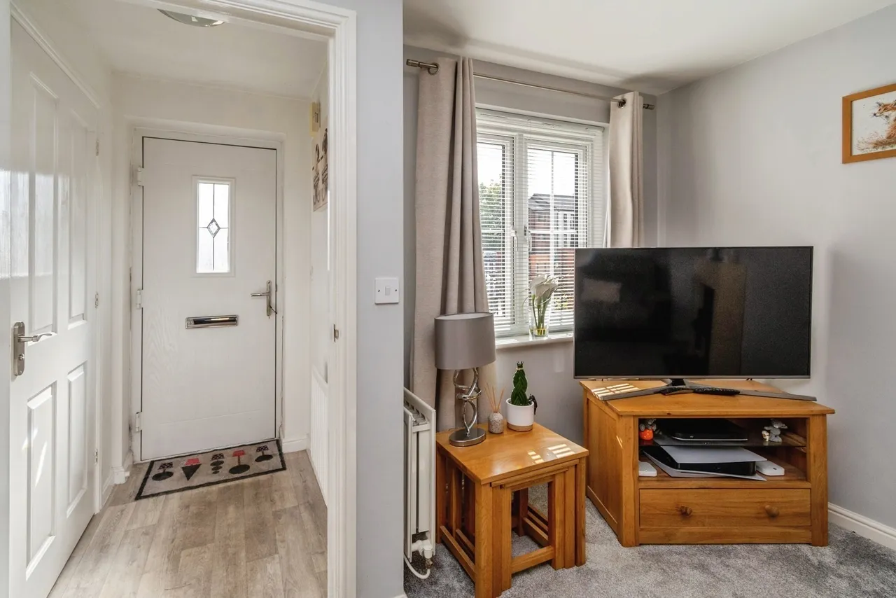 Deans Gate, Willenhall, WV13, photo 7