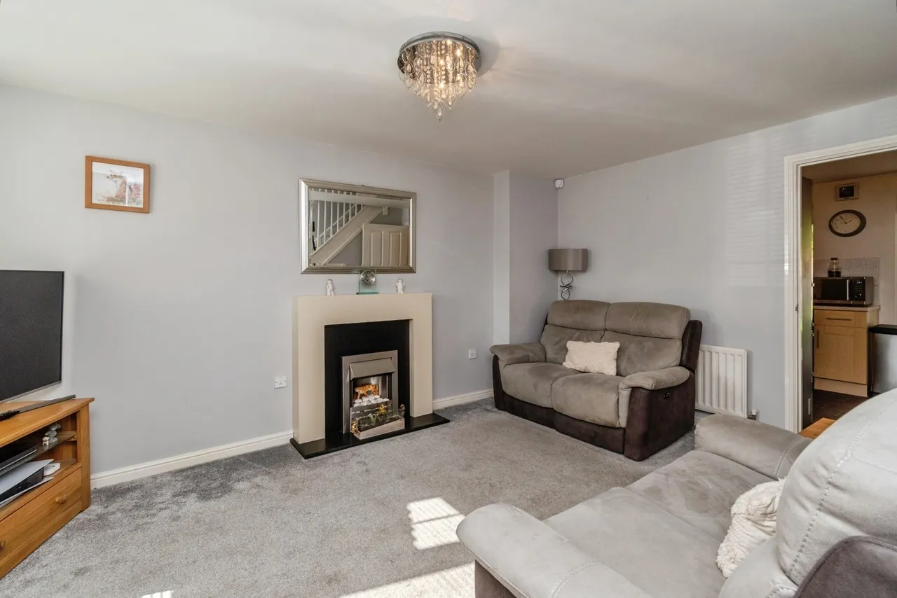 Deans Gate, Willenhall, WV13, photo 3