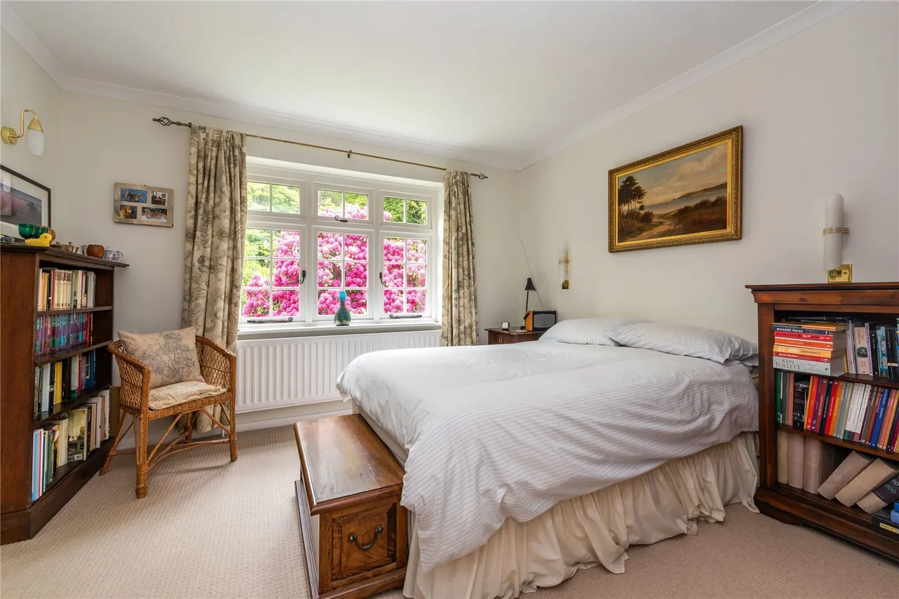 Sheephouse Lane, Abinger Common, RH5, photo 14