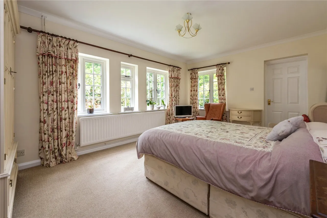 Sheephouse Lane, Abinger Common, RH5, photo 21
