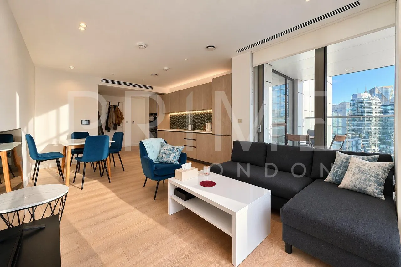 2 bed flat for sale, City Road, Old Street, EC1V