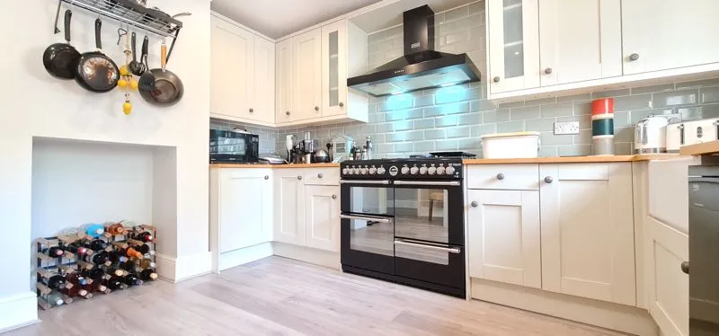 Trinity Road, Rayleigh, Essex, SS6 8QD, photo 8