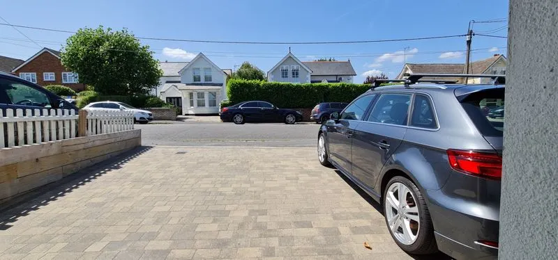 Trinity Road, Rayleigh, Essex, SS6 8QD, photo 32