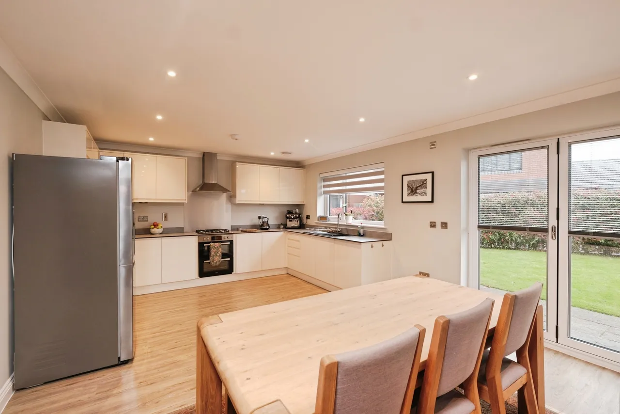 Parhelion Close, Kingsland, HR6, photo 4