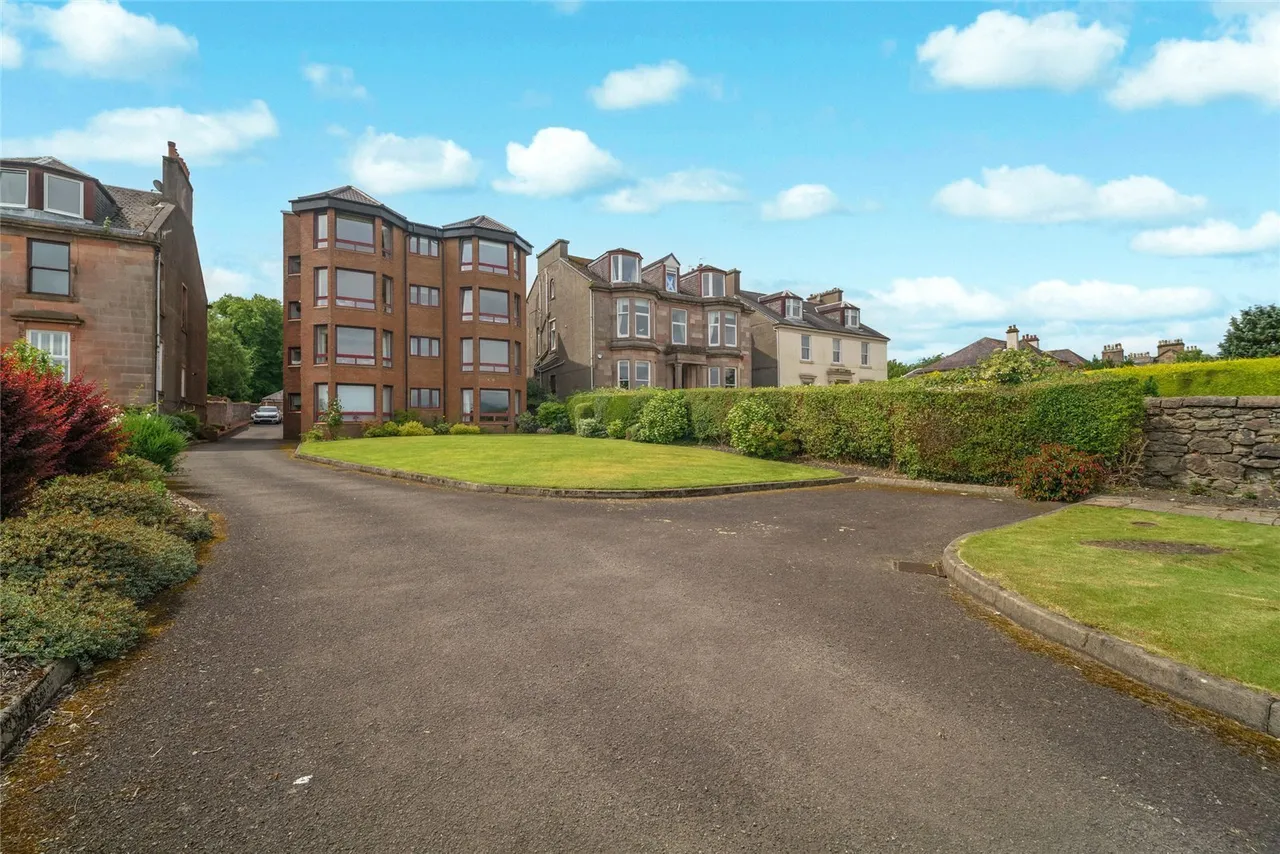 Esplanade, Greenock, Inverclyde, PA16, photo 21