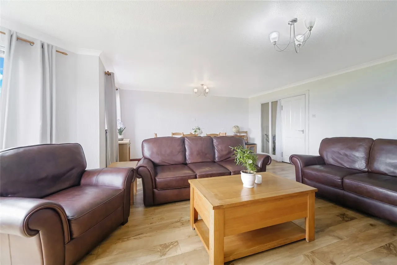 Esplanade, Greenock, Inverclyde, PA16, photo 3