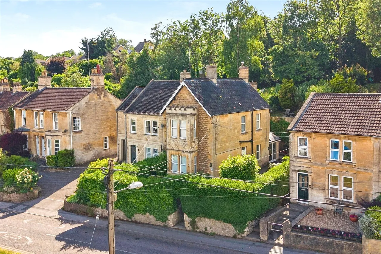 3 bed house for sale, Bradford On Avon, Wiltshire