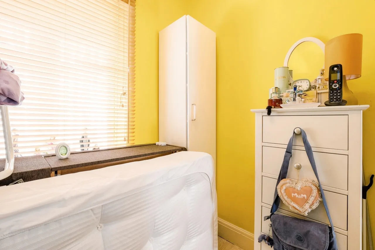 Eustace Road, East Ham, London, E6, photo 8