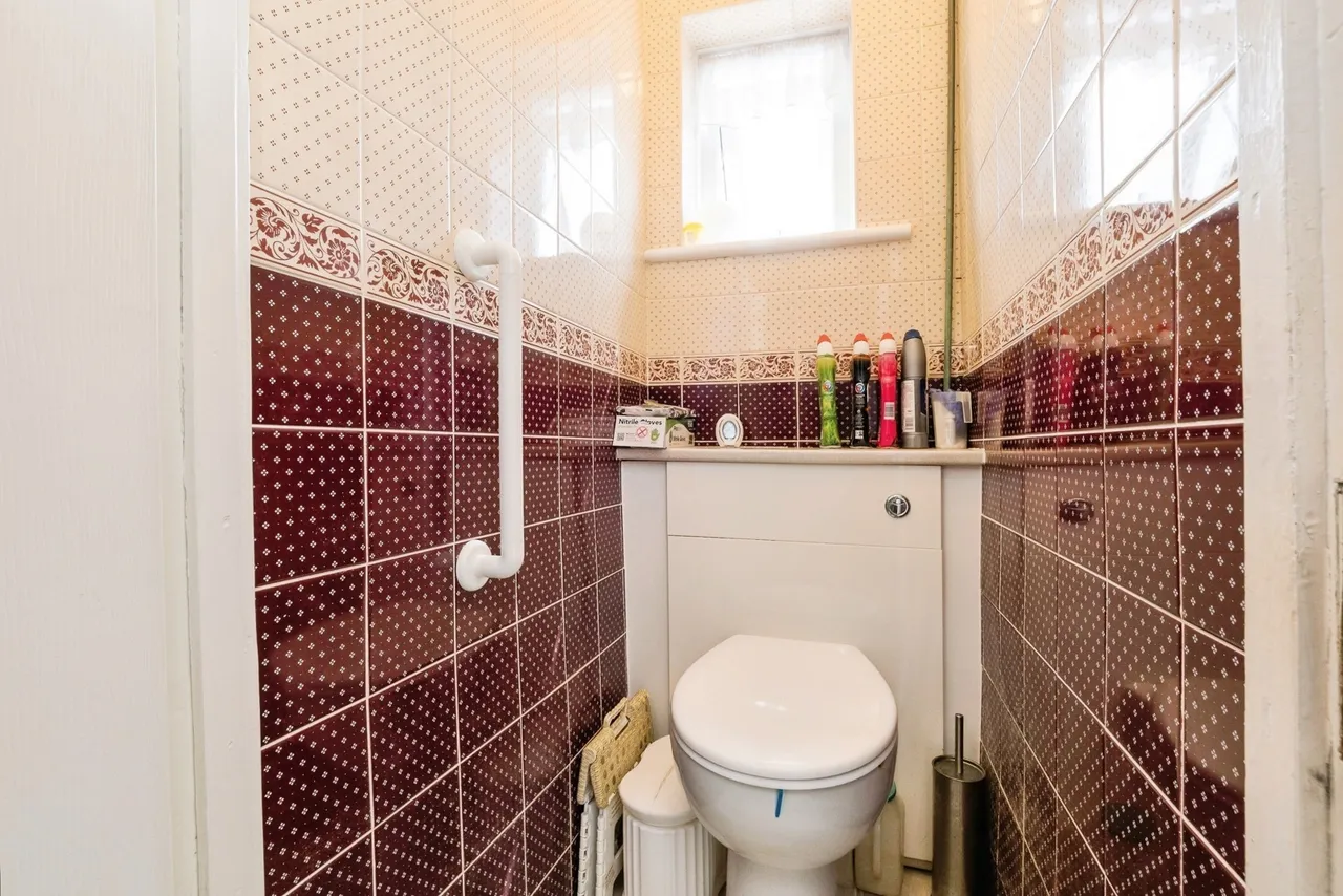 Eustace Road, East Ham, London, E6, photo 19