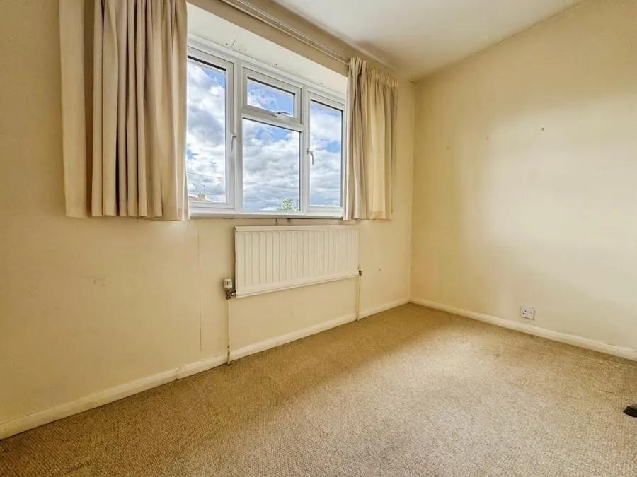 Churchill Close, Flackwell Heath, HP10, photo 11