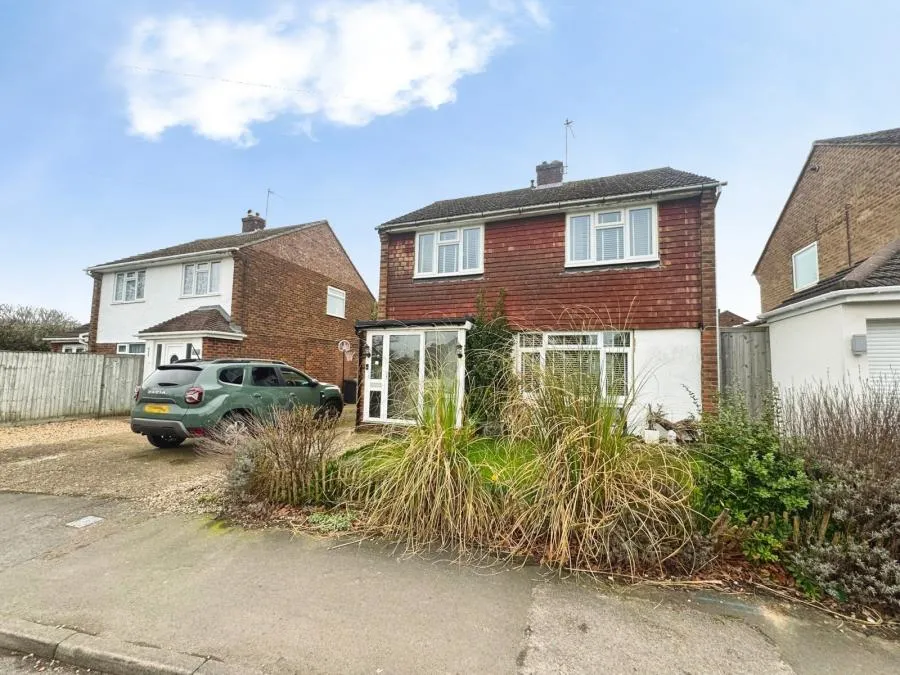 Churchill Close, Flackwell Heath, HP10, photo 15