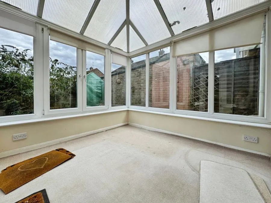 Churchill Close, Flackwell Heath, HP10, photo 7
