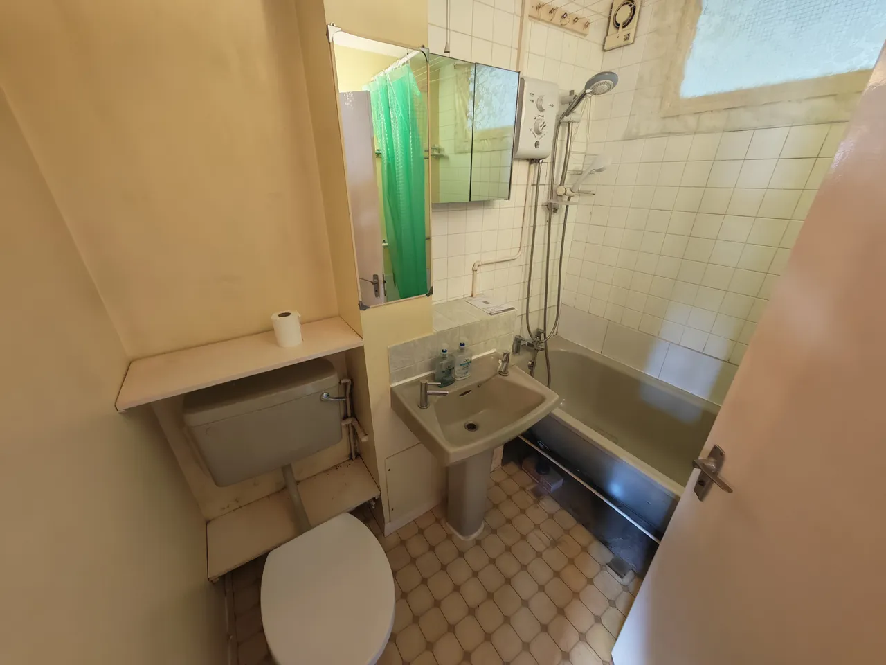 Huxley Close, Northolt, UB5, photo 7