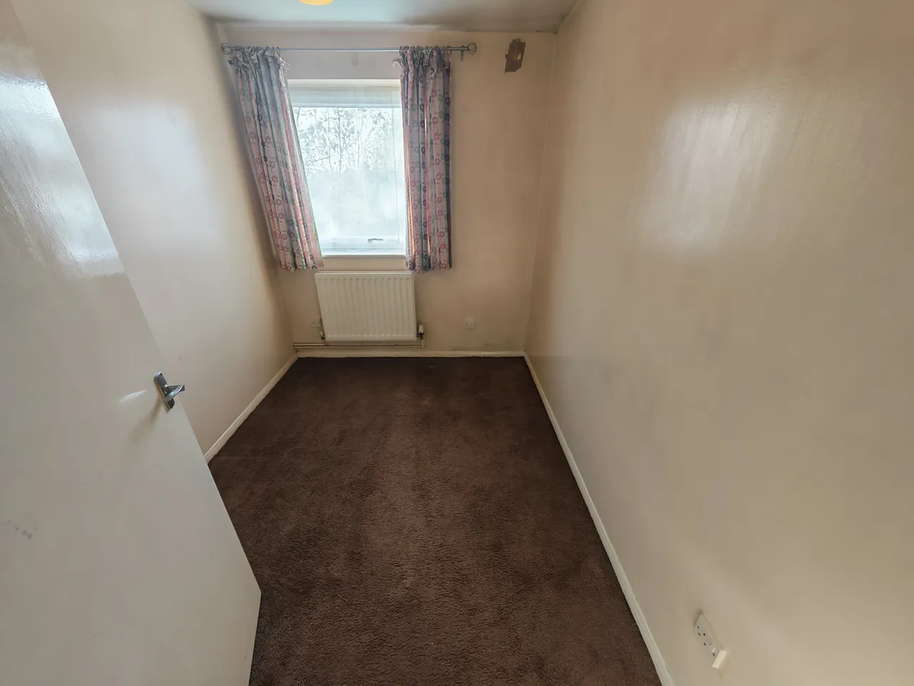 Huxley Close, Northolt, UB5, photo 6