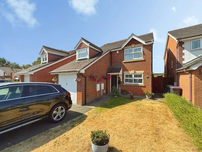 4 bed house for sale — Beechcroft Close, South Hykeham, Lincolnshire, LN6