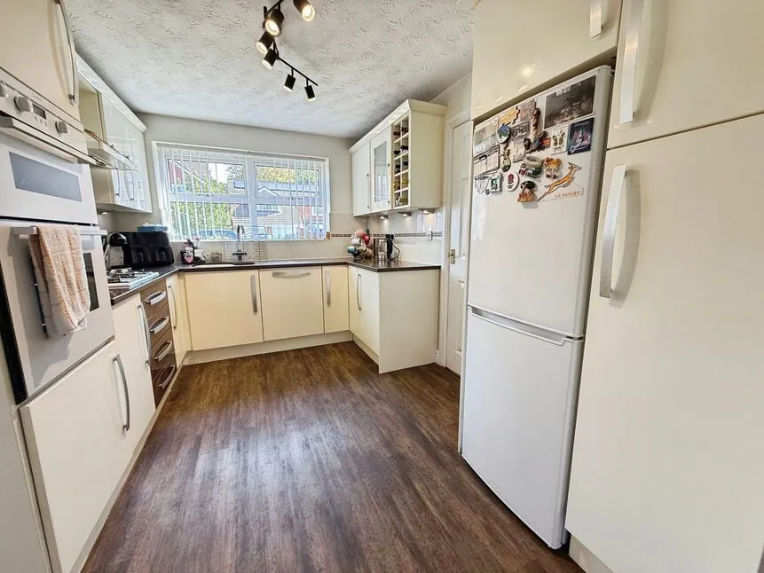 Beechcroft Close, South Hykeham, Lincolnshire, LN6, photo 4