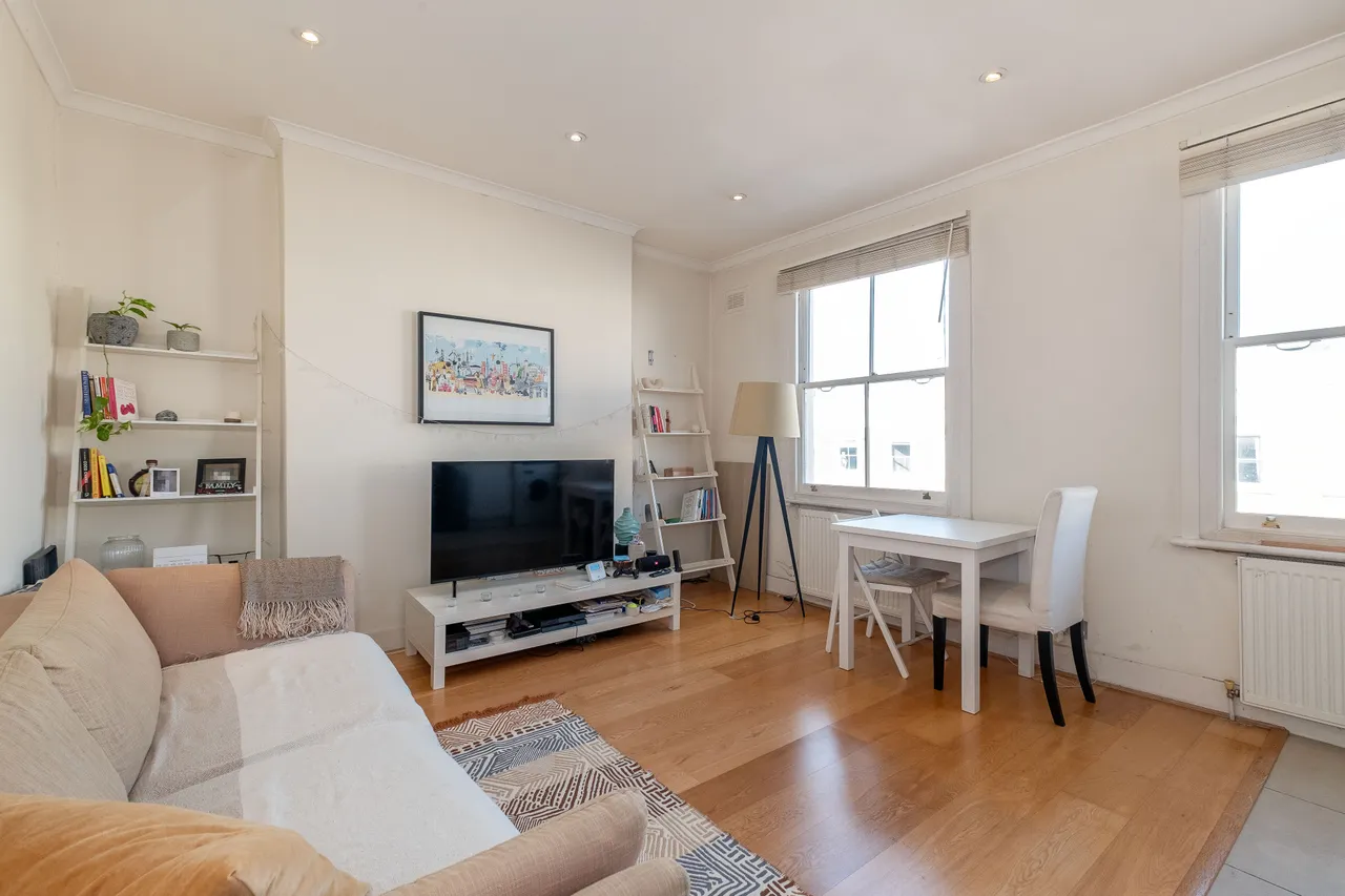 1 bed flat for sale — Edbrooke Road, London, W9