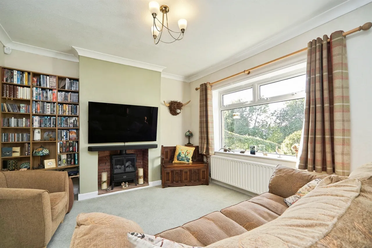 Hill Top Road, Hainworth, BD21, photo 8