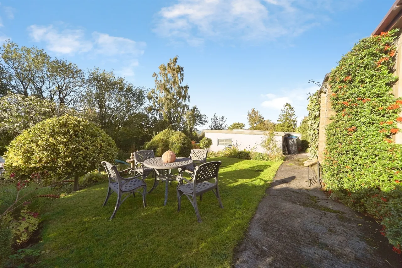 Hill Top Road, Hainworth, BD21, photo 23