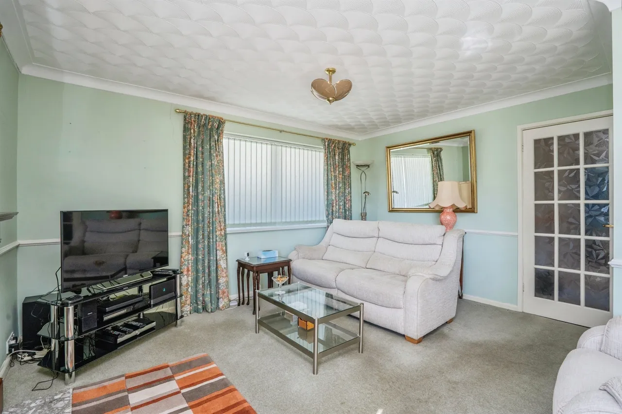 Eglantine Walk, Waterlooville, PO8, photo 9