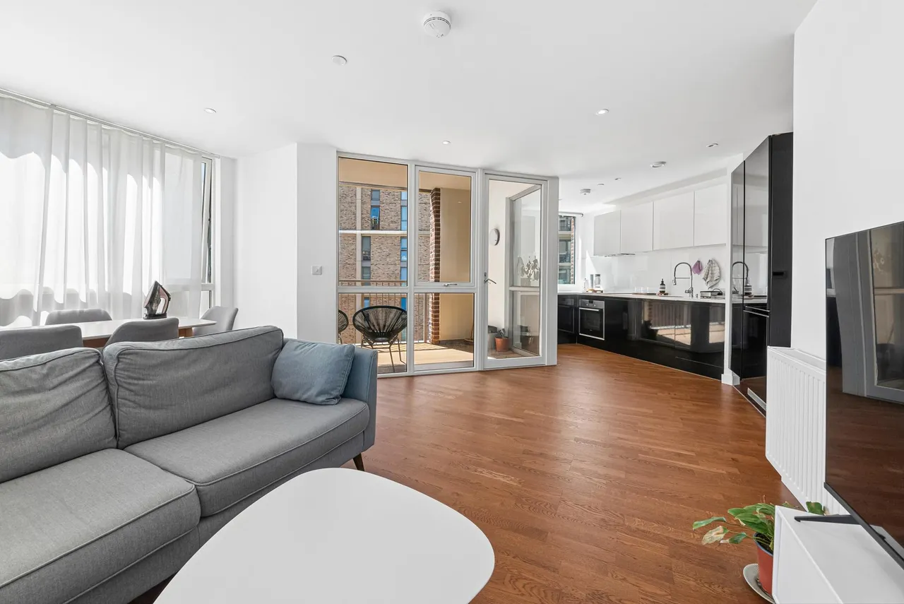 Discovery Tower, Canning Town, E16, photo 11